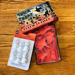 Metal Halloween Cookie Cutters & Bobbling Ghosts